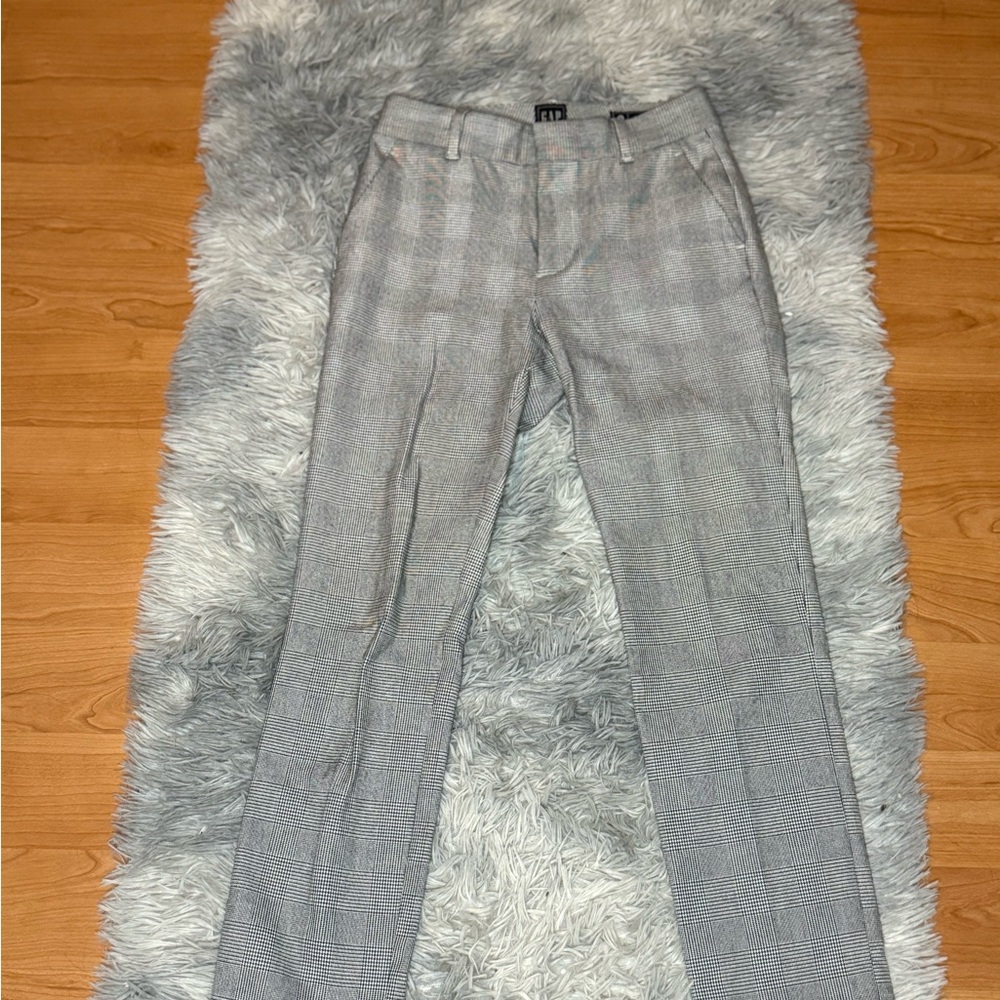 GAP Women's Gray Checkered Straight Leg Jeans
